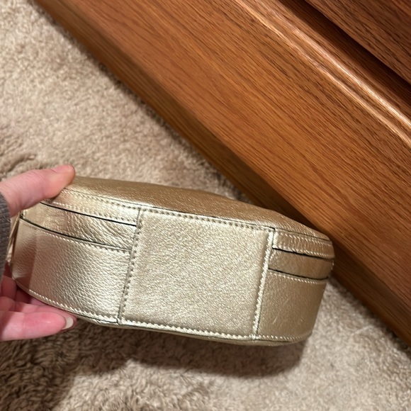 NWT BRAHMIN ROUND HANDBAG PURSE GOLD SMALL RARE CIRCLE CROSSBODY - Picture 13 of 14